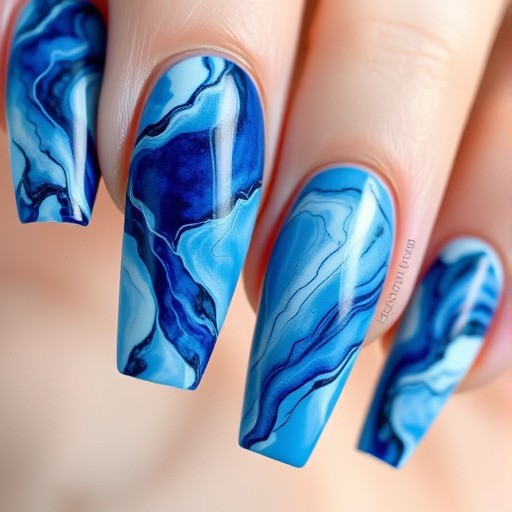 ناخن آبی مرمری (Marble Blue Nails)